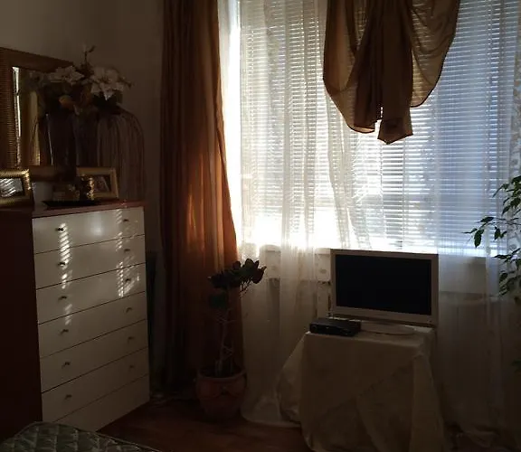 Sadiba Pri Dorogi Kosiv